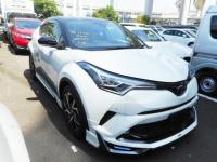 TOYOTA C-HR 2018