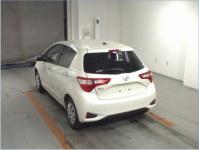 TOYOTA VITZ 2019