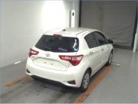 TOYOTA VITZ 2019