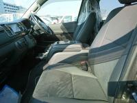 TOYOTA HIACE VAN 2016