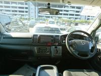 TOYOTA HIACE VAN 2016
