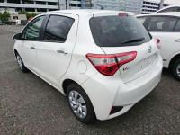 TOYOTA VITZ 2018