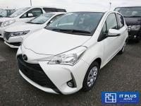 TOYOTA VITZ 2018