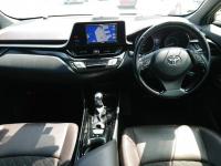 TOYOTA C-HR 2017
