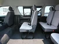 TOYOTA HIACE COMMUTER 2017