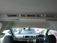 TOYOTA HIACE COMMUTER 2017