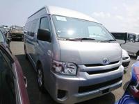 TOYOTA HIACE COMMUTER 2017