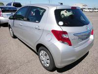 TOYOTA VITZ 2016
