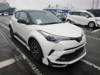 TOYOTA C-HR 2018