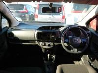 TOYOTA VITZ 2017