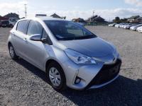TOYOTA VITZ 2018