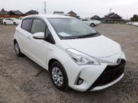 TOYOTA VITZ 2019