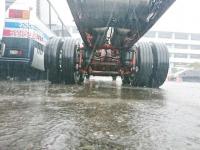 MITSUBISHI FUSO SUPER GREAT 2012