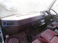 MITSUBISHI FUSO FIGHTER FUSO 1990