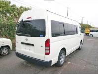 TOYOTA HIACE COMMUTER 2009