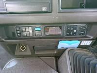 MITSUBISHI ROSA 2003