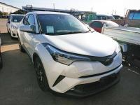 TOYOTA C-HR 2018