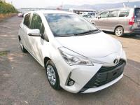 TOYOTA VITZ 2019