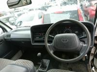 TOYOTA REGIUS ACE 2003