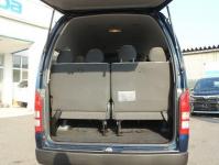 TOYOTA HIACE COMMUTER 2016