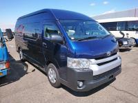 TOYOTA HIACE COMMUTER 2018