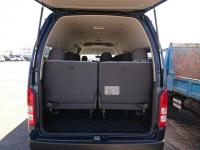 TOYOTA HIACE COMMUTER 2018