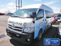 TOYOTA HIACE 2012