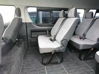 TOYOTA HIACE COMMUTER 2017
