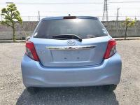 TOYOTA VITZ 2013
