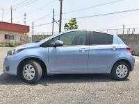 TOYOTA VITZ 2013