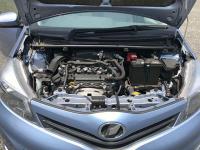 TOYOTA VITZ 2013