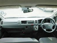 TOYOTA HIACE VAN 2013