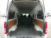 TOYOTA HIACE VAN 2013