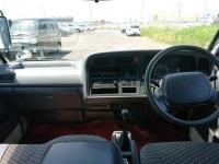 TOYOTA HIACE VAN 2003