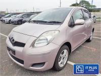 TOYOTA VITZ 2010