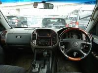 MITSUBISHI PAJERO 2004