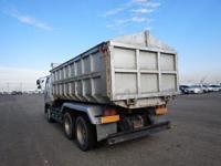 MITSUBISHI FUSO FIGHTER 2002