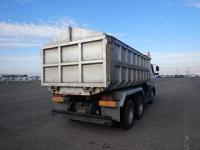 MITSUBISHI FUSO FIGHTER 2002