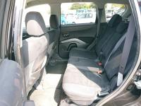 MITSUBISHI OUTLANDER 2005