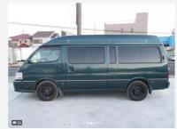 TOYOTA HIACE VAN 2000