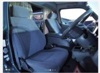 TOYOTA HIACE VAN 2000