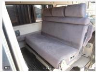 TOYOTA HIACE VAN 2000