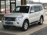 MITSUBISHI PAJERO 2014