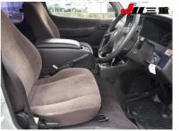 TOYOTA HIACE WAGON 2000