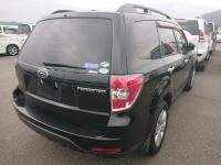 SUBARU FORESTER 2010
