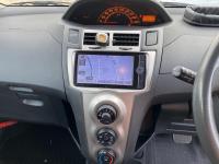 TOYOTA VITZ 2010