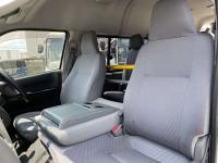 TOYOTA HIACE COMMUTER 2010