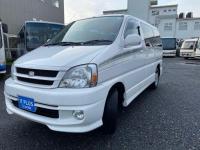 TOYOTA TOURING HIACE 2001