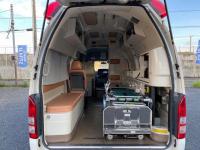 TOYOTA HIACE COMMUTER 2010