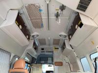 TOYOTA HIACE COMMUTER 2010